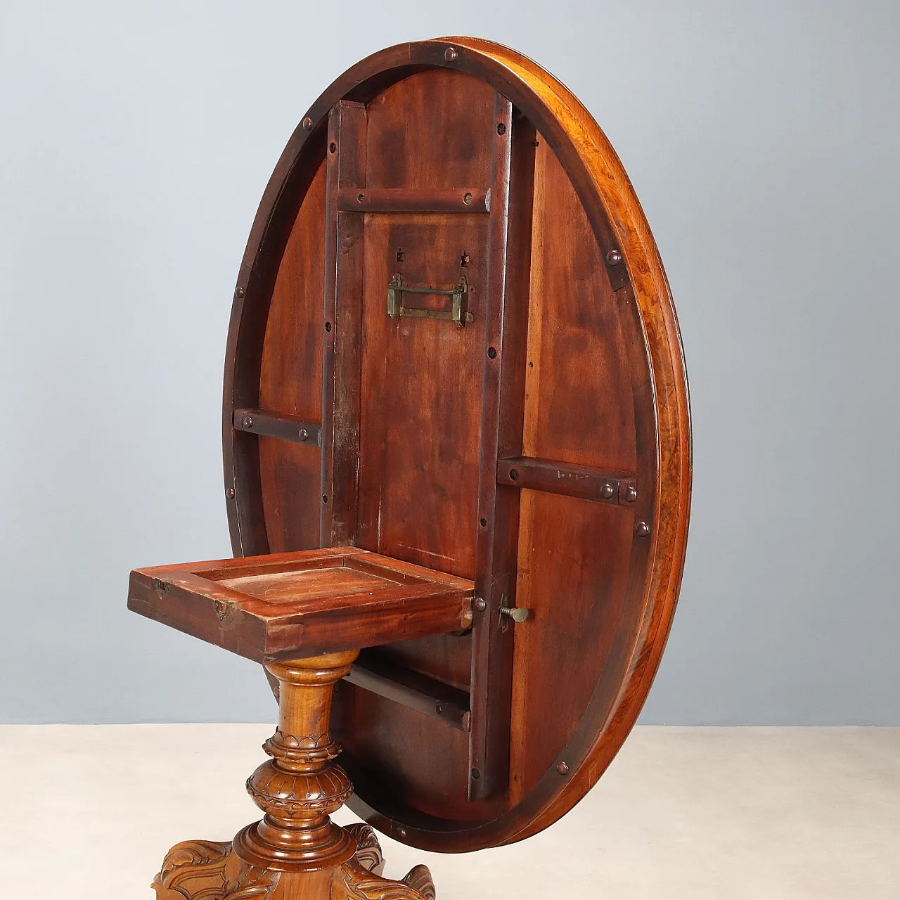 Tavolo a vela in mogano e olmo con intarsi di legni vari, '800 9