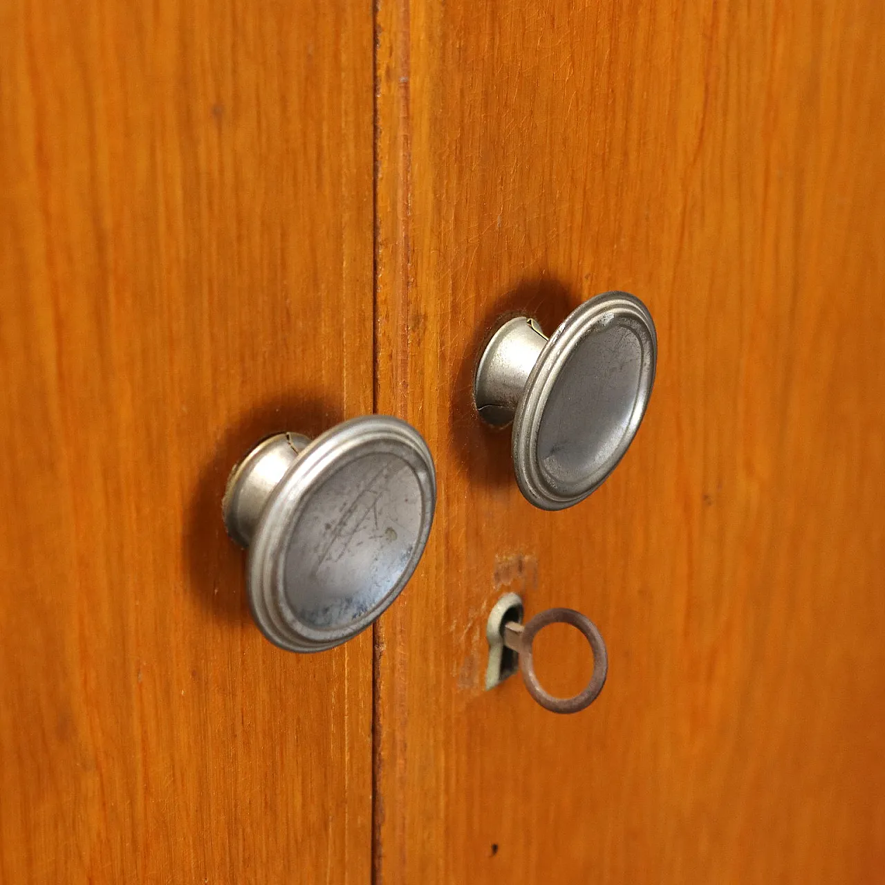 Mobile contenitore con 2 ante battenti, impiallacciato rovere, '900 7