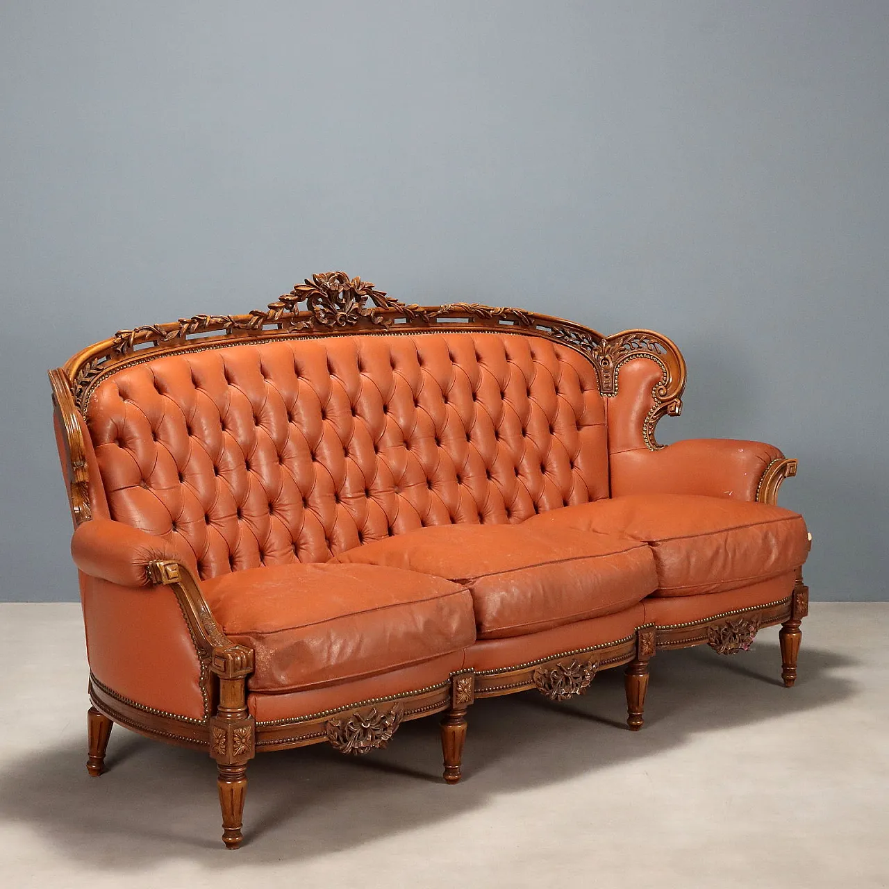 Divano in noce in stile neoclassico, '900 1