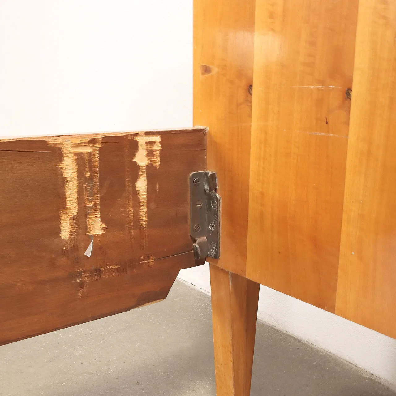 Letto matrimoniale in legno impiallacciato mogano e formica, anni '60 6