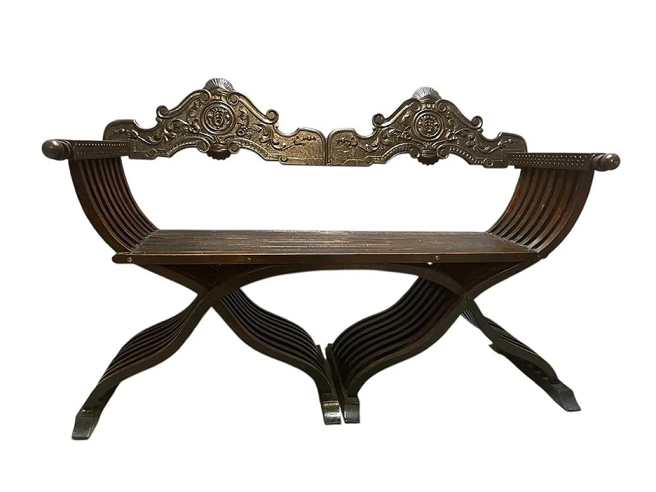 Renaissance revival bench in carved wood, late 19th century 1