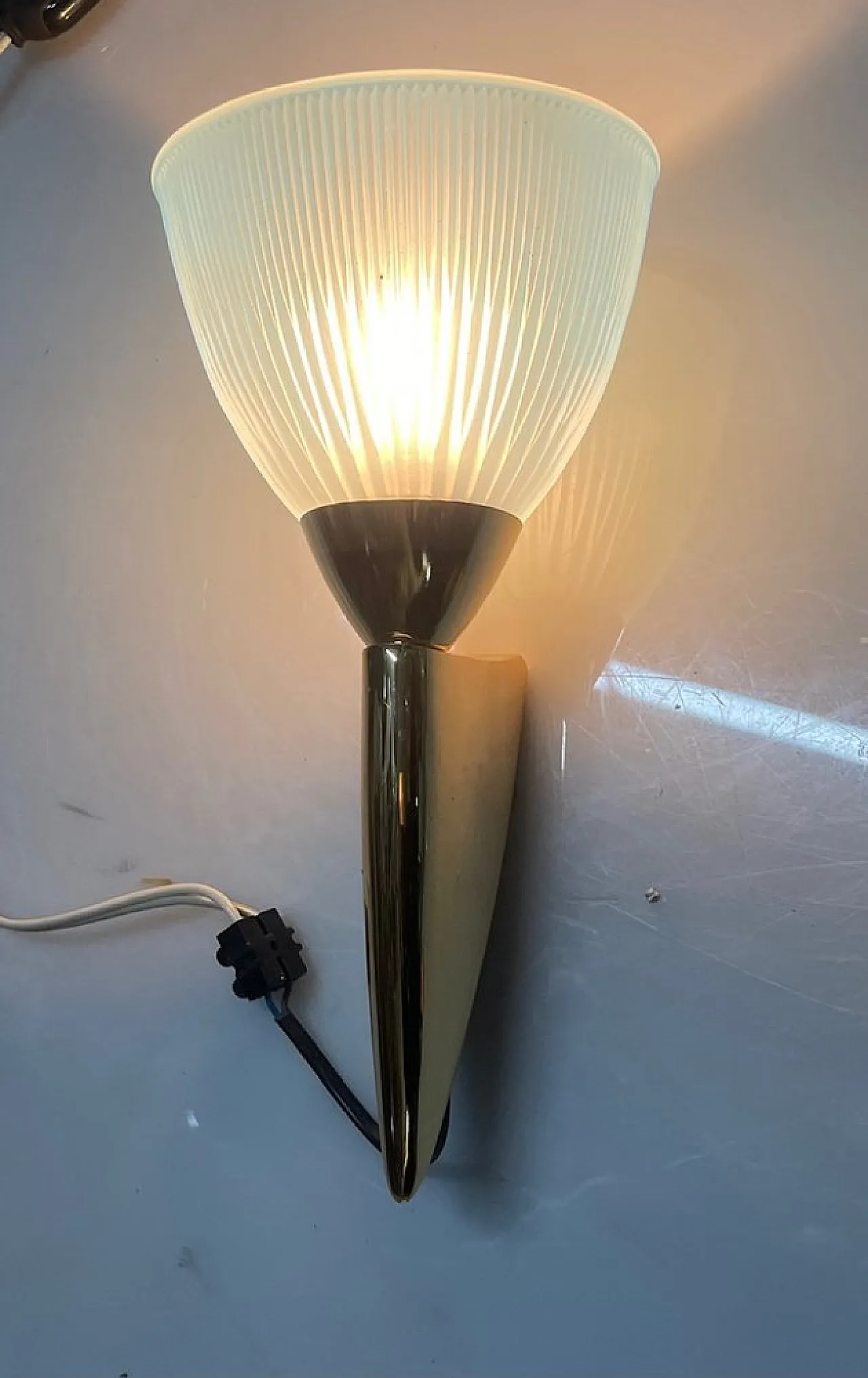 Pair of Murano glass and brass wall lights, 1970s 3