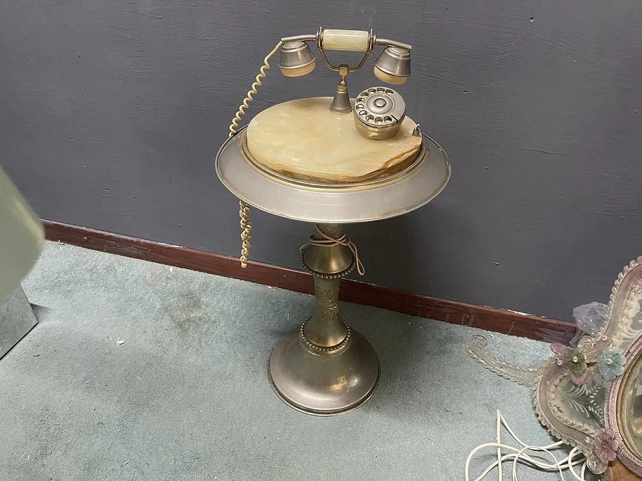 Marble and brass coffee table with rotating dial, 1950s 10