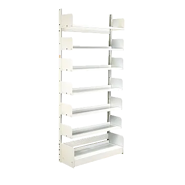 Scaffale in metallo laccato bianco con ripiani regolabili, '900