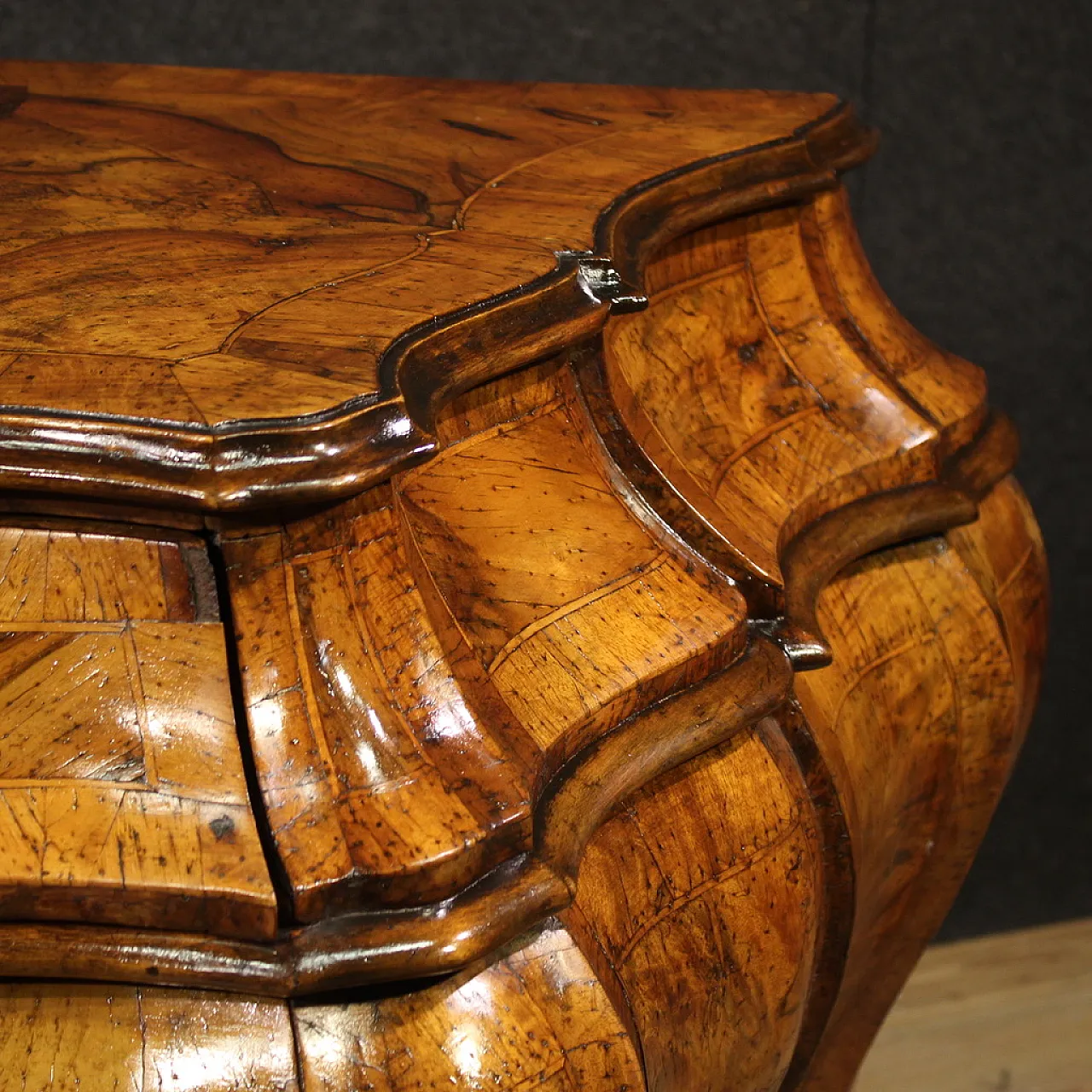 Comò veneziano in legno, '900 5