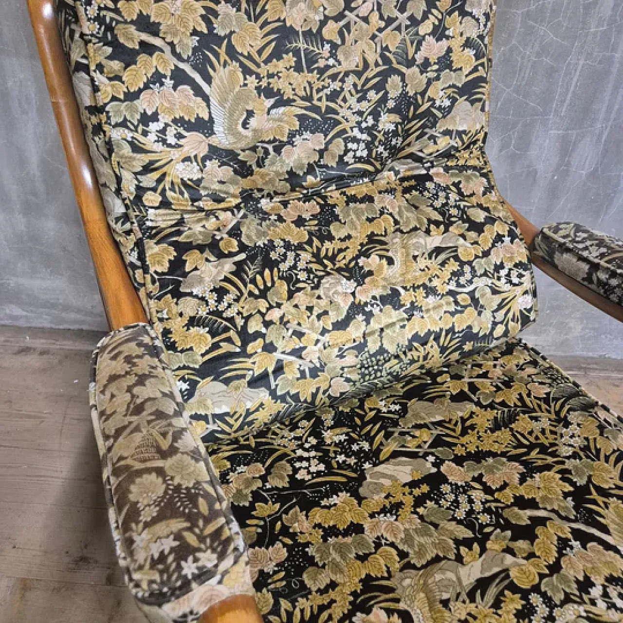 Coppia di poltrone in legno con braccioli curvi, metà '900 14