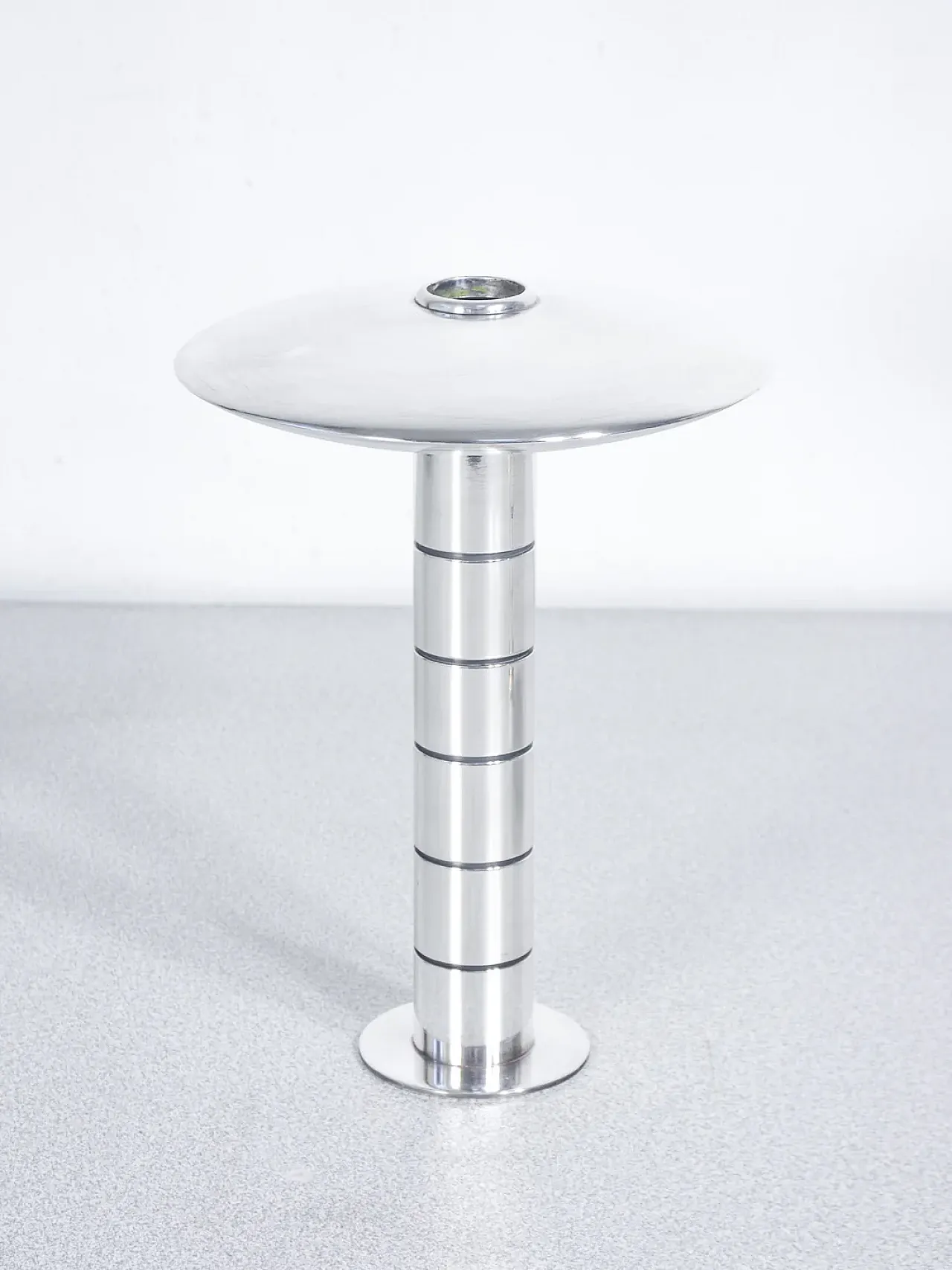 Coppia di candelieri di L.Sabattini per Argenteria Sabattini, anni '70 2