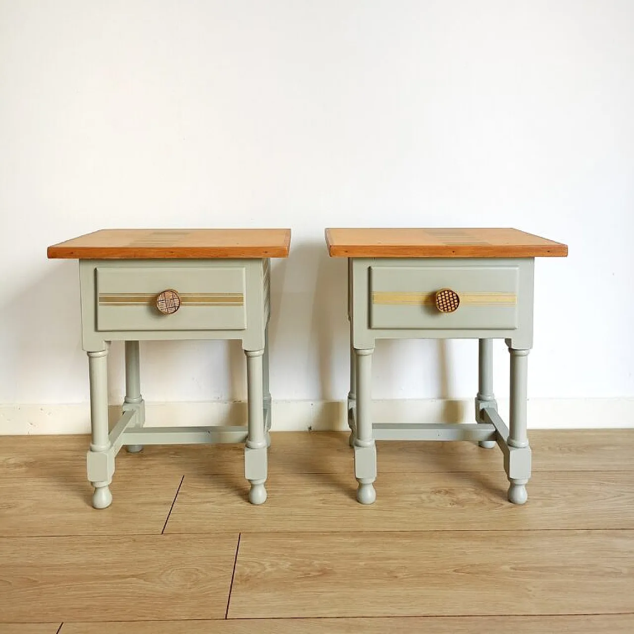 Pair of Royal bedside tables in solid patinated wood, 20th century 2