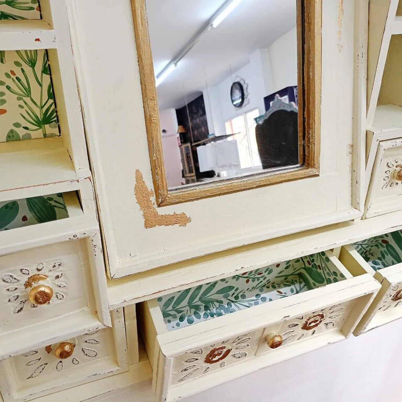 Kyoto ethnic wooden furniture, 20th century 2