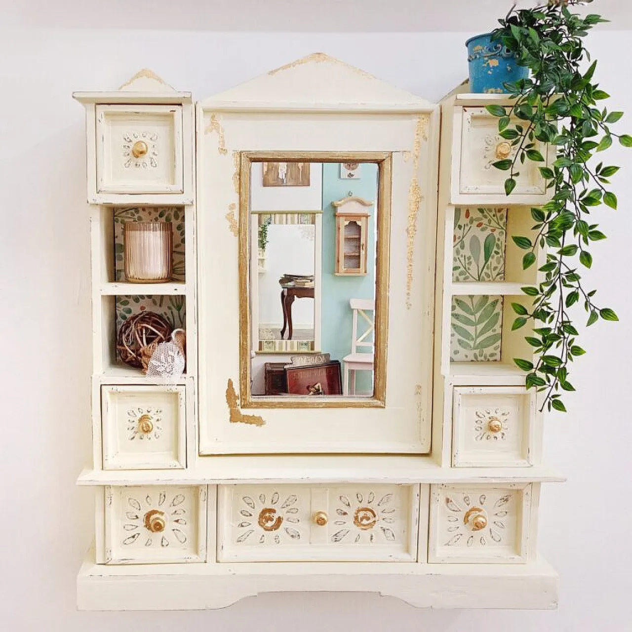 Kyoto ethnic wooden furniture, 20th century 3