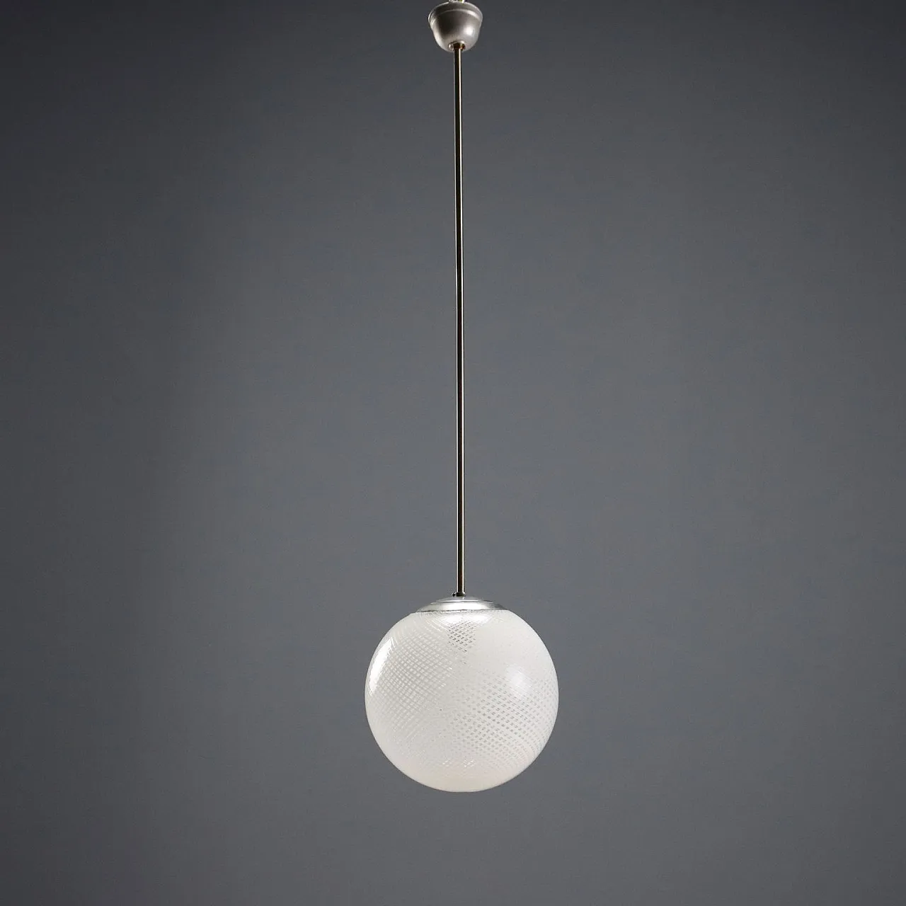 Lampada in alluminio e vetro lavorato, '900 5