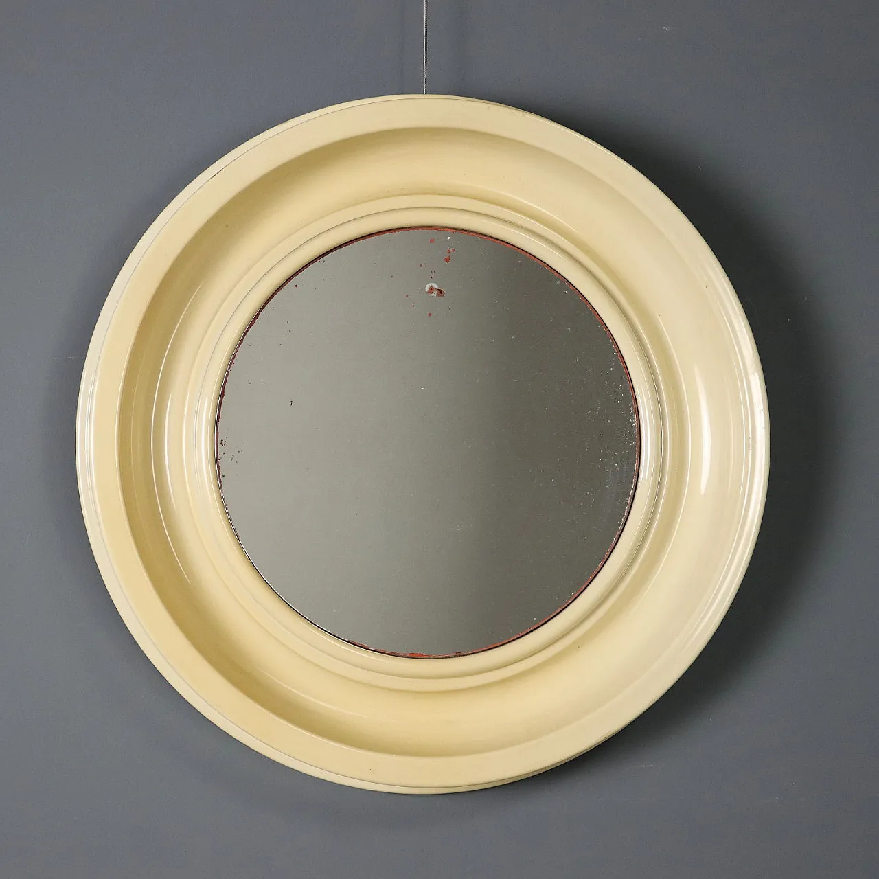 Specchio rotondo con cornice in plastica bianca, '900 1