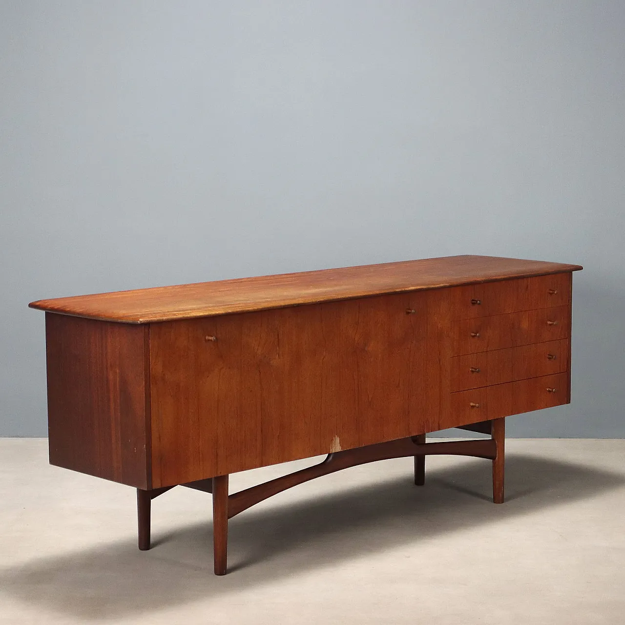 Credenza impiallacciata in teak, '900 1