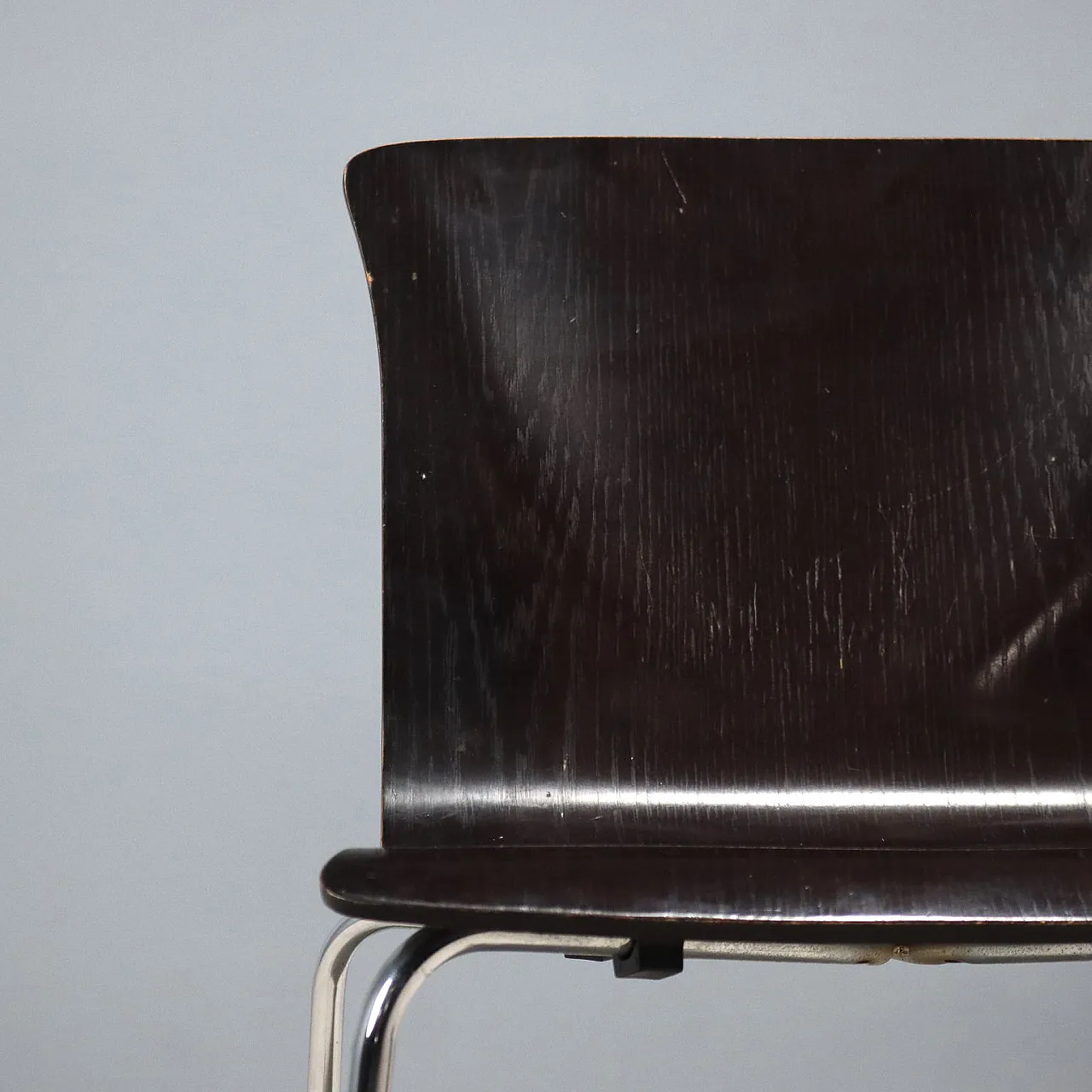 4 Sedie impilabili in multistrato laccato e acciaio, '900 7