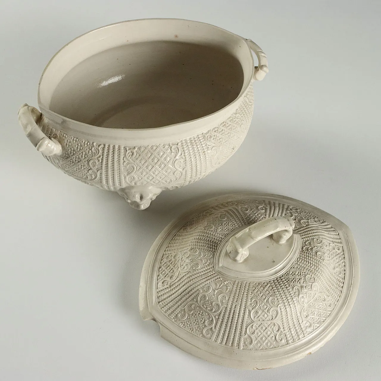 Zuppiera e piatto ovale in terracotta, '700 9