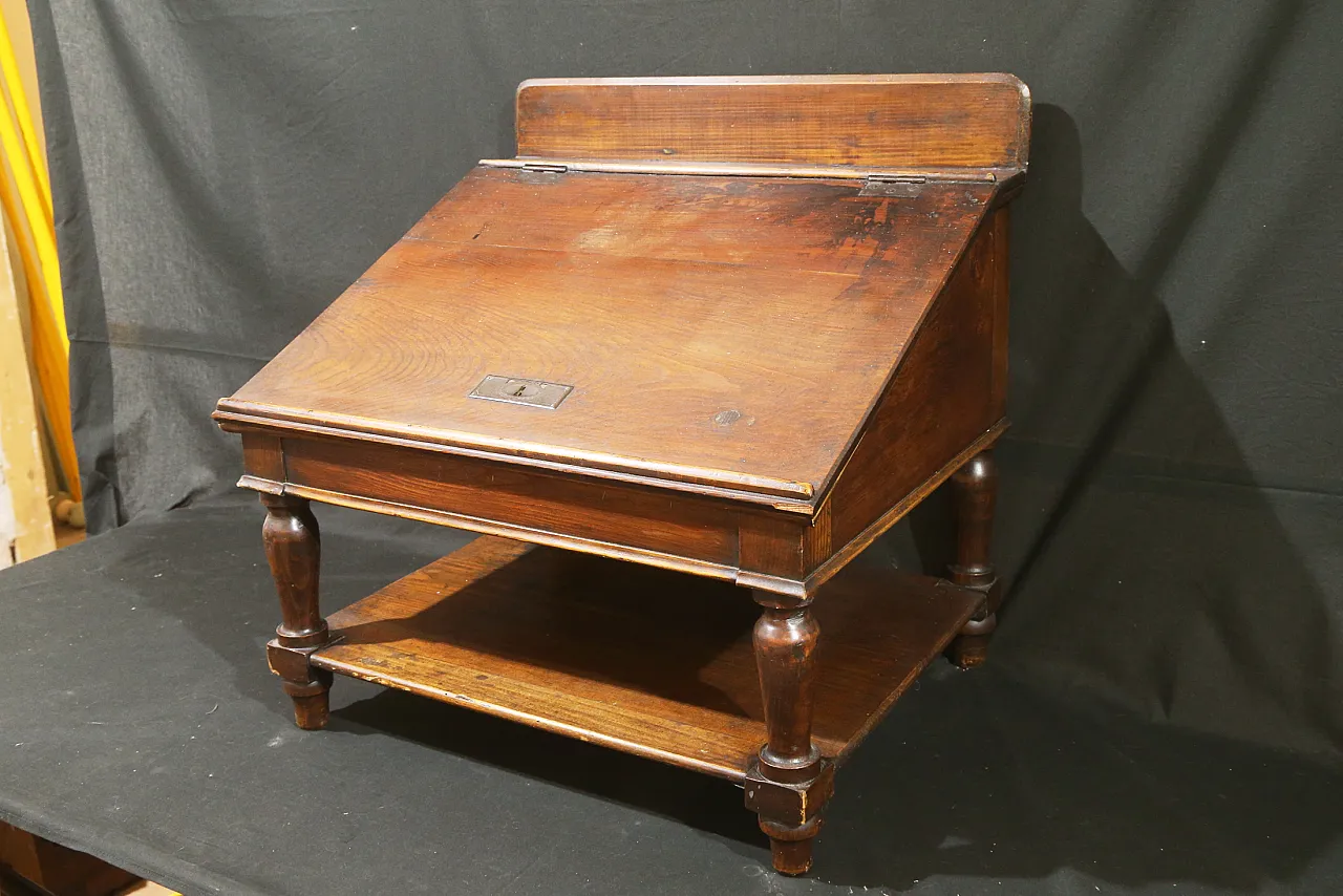 Wooden raised table lectern, late 19th century 2