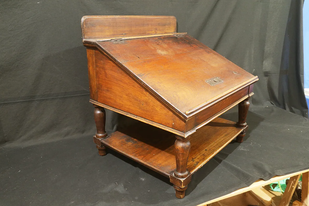 Wooden raised table lectern, late 19th century 6