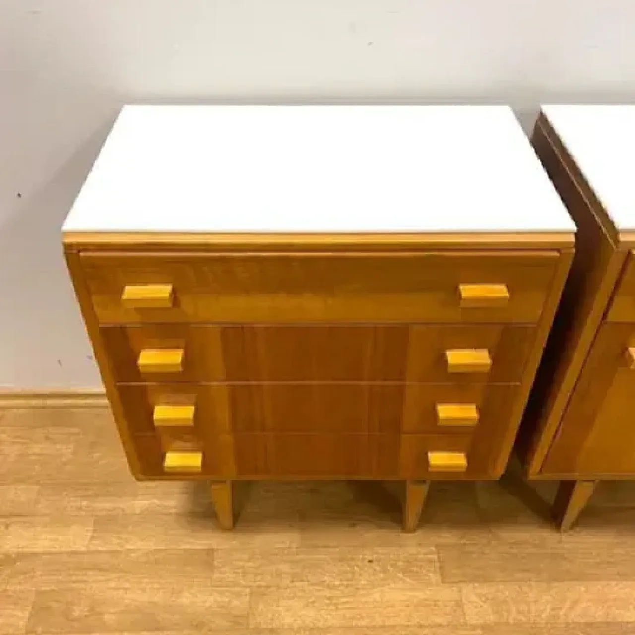 Coppia di mobili retrò di F. Mezulánik, stile Bruxelles, anni '60 9