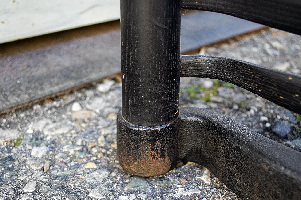 Coppia di paraventi neri di Massimo Morozzi per Mazzei, anni '80 6