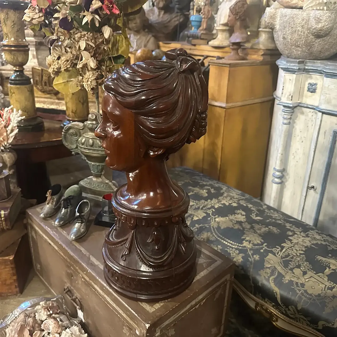 Busto di giovane donna, scultura in legno, primo '900 3