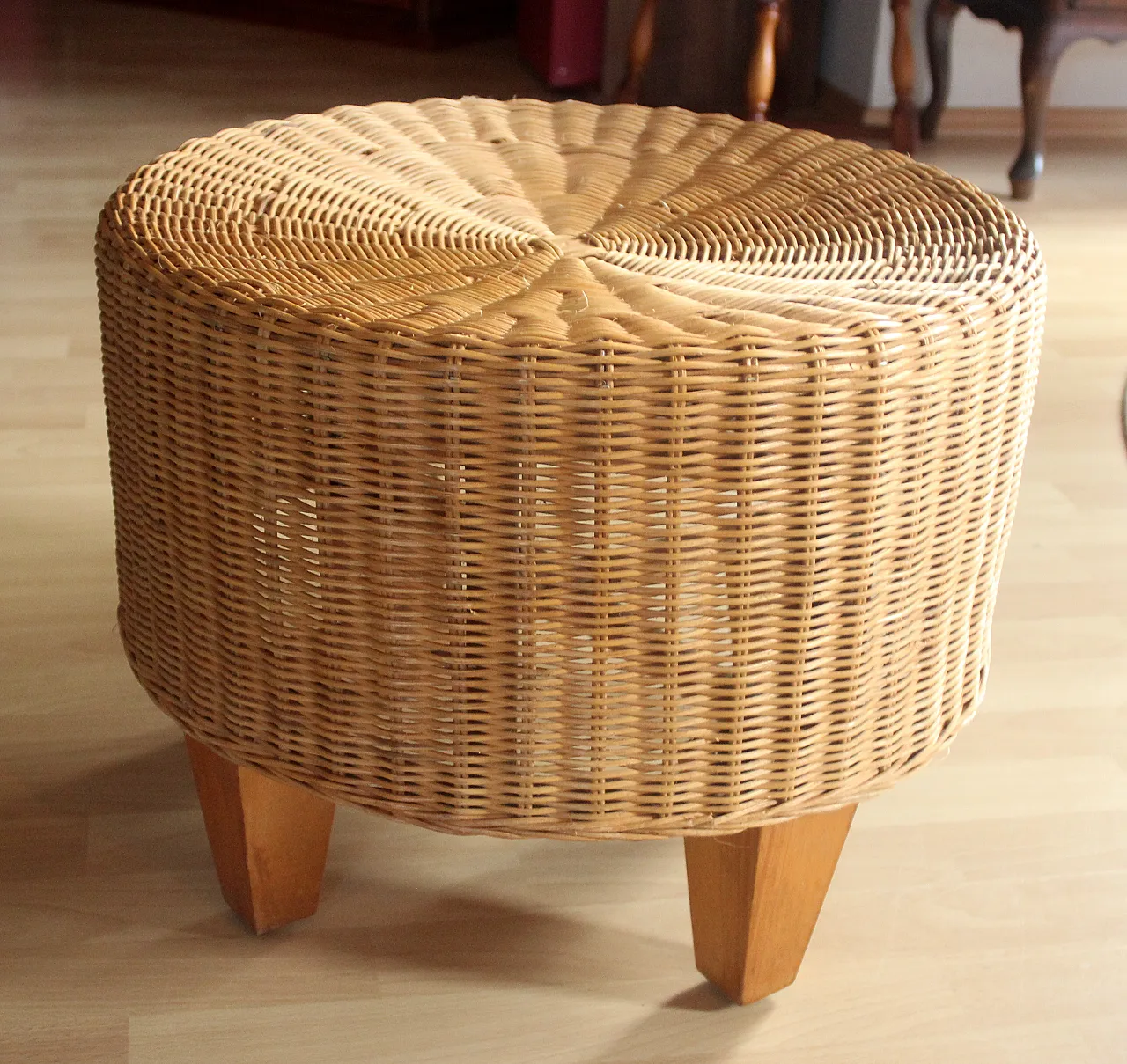 Round side table ottoman made of rattan, bamboo and wood, anni '70 3