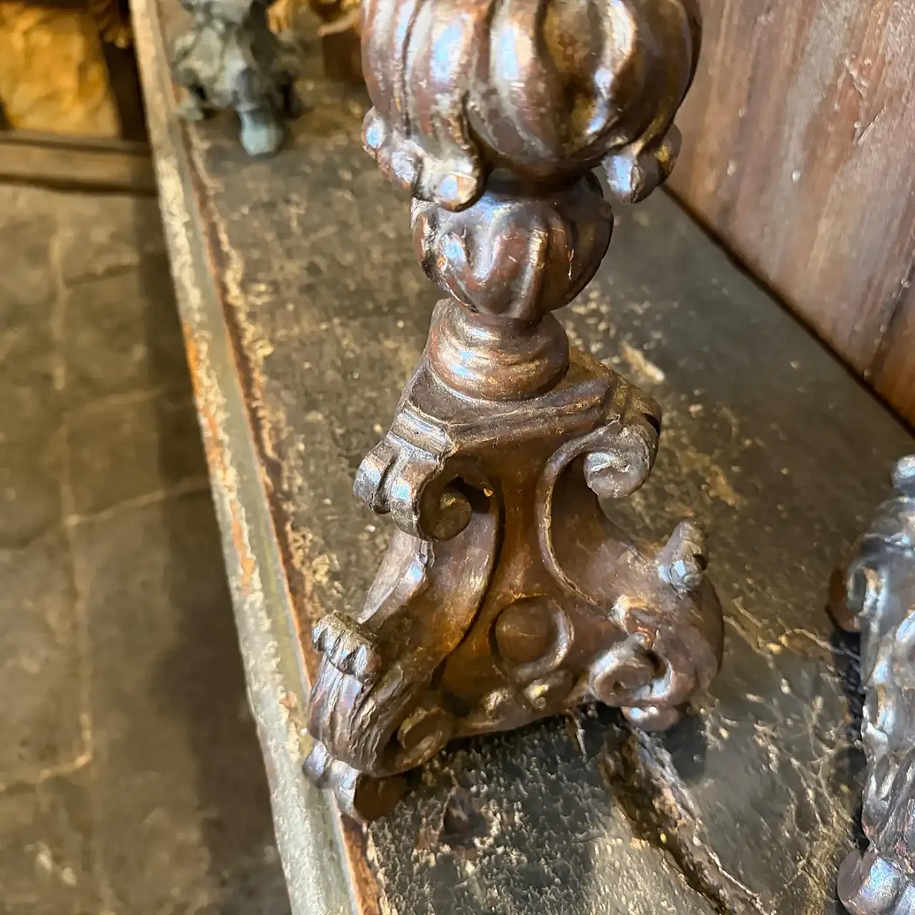 Pair of Louis XVI hand-carved wooden candlesticks, 19th century 6
