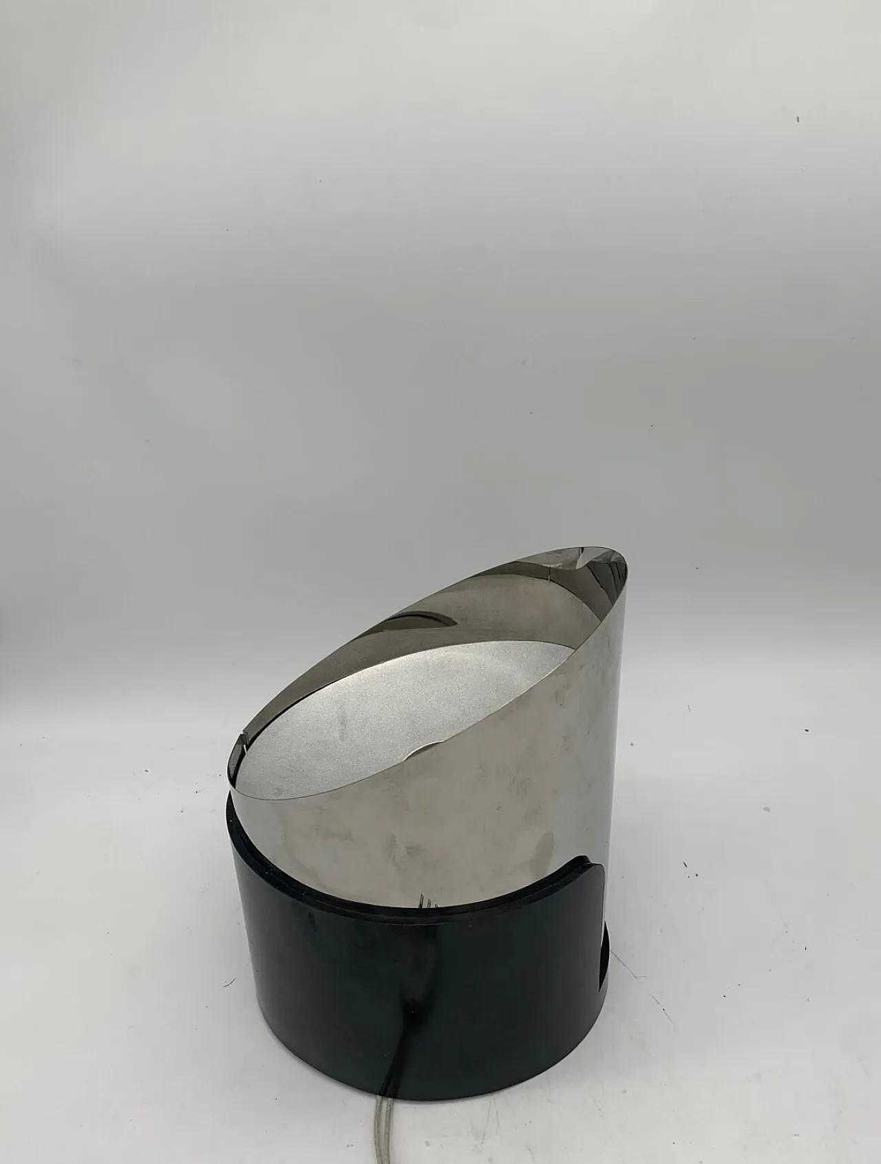 Coppia di applique in plastica e acciaio di Luci, anni '70 4