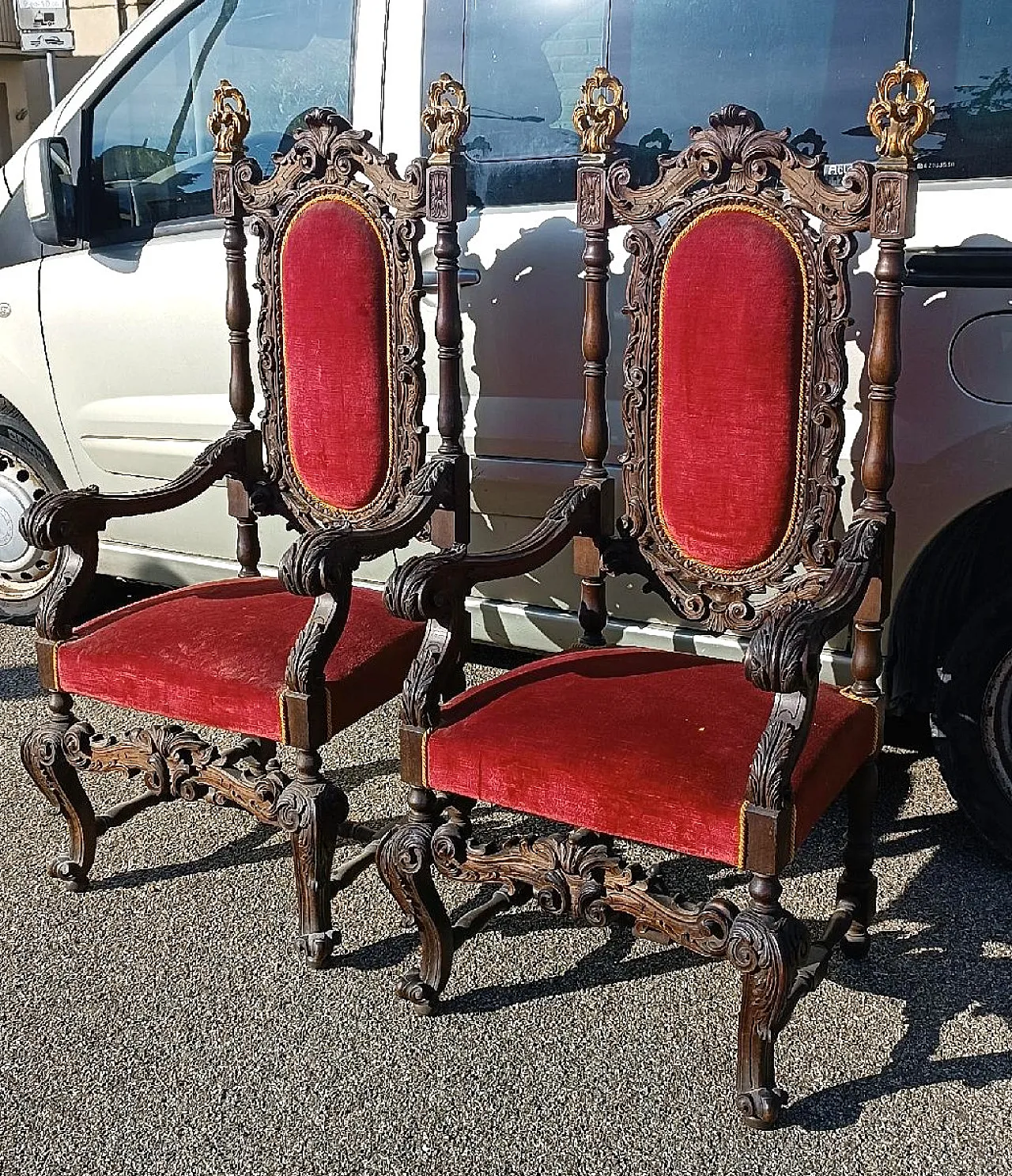 Pair of walnut-carved armchairs, 19th century 2