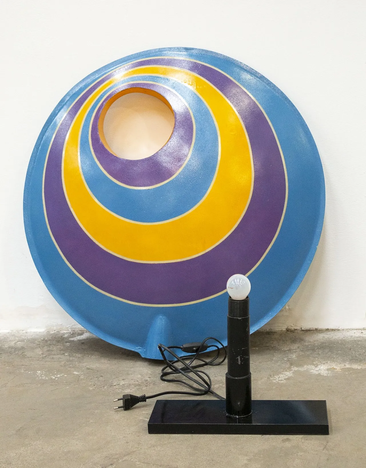 Fiberglass table/floor lamp, 2000s 11