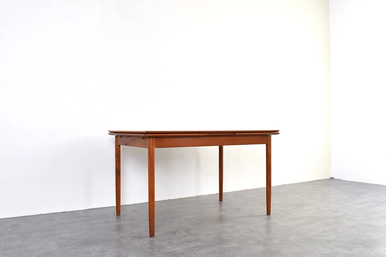 Mid-Century Danish Teak Extendable Dining Table, 1960s 6