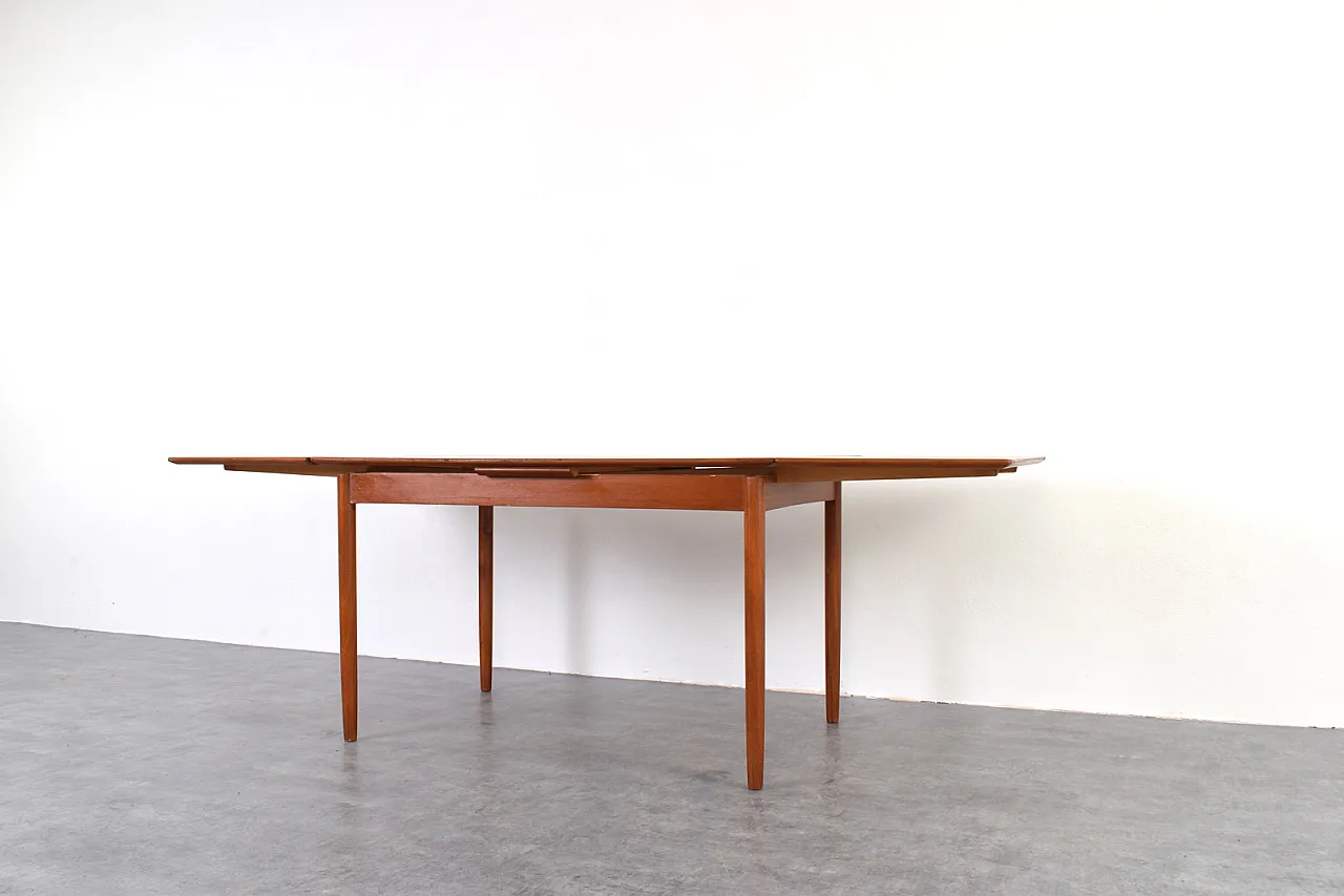 Mid-Century Danish Teak Extendable Dining Table, 1960s 9