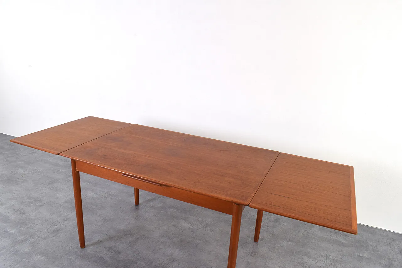 Mid-Century Danish Teak Extendable Dining Table, 1960s 15