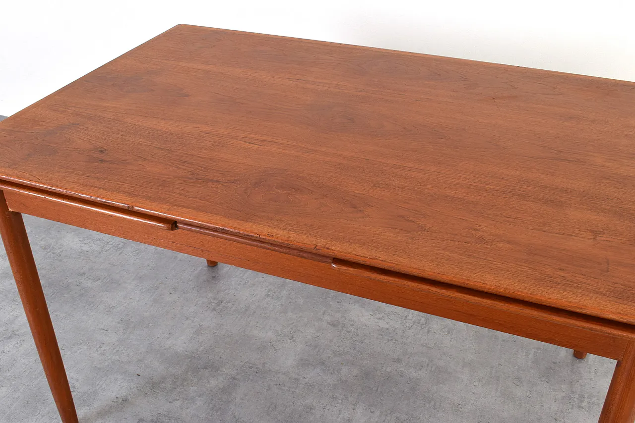 Mid-Century Danish Teak Extendable Dining Table, 1960s 17