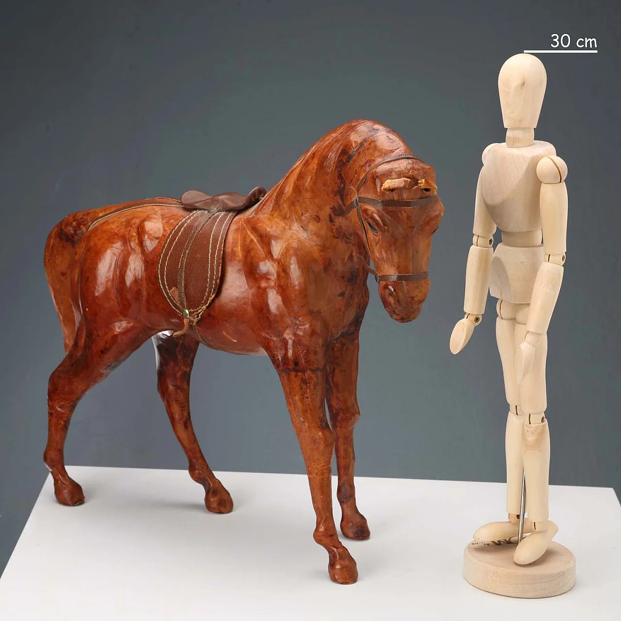 Scultura raffigurante cavallo rivestito in pelle, '900 2