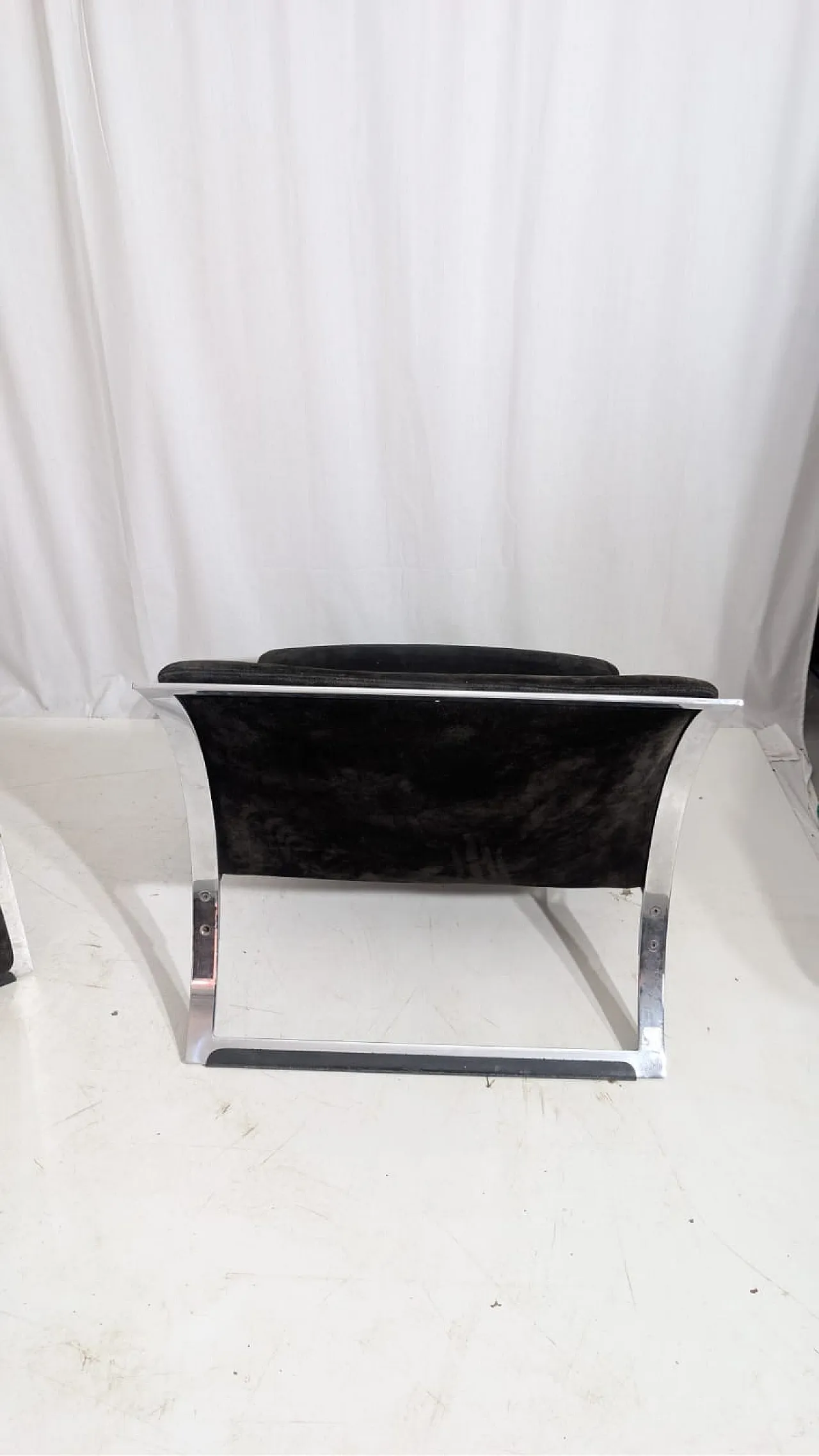 Pair of Lounge Chairs by Vittorio Introini for Saporiti, 1960s 3