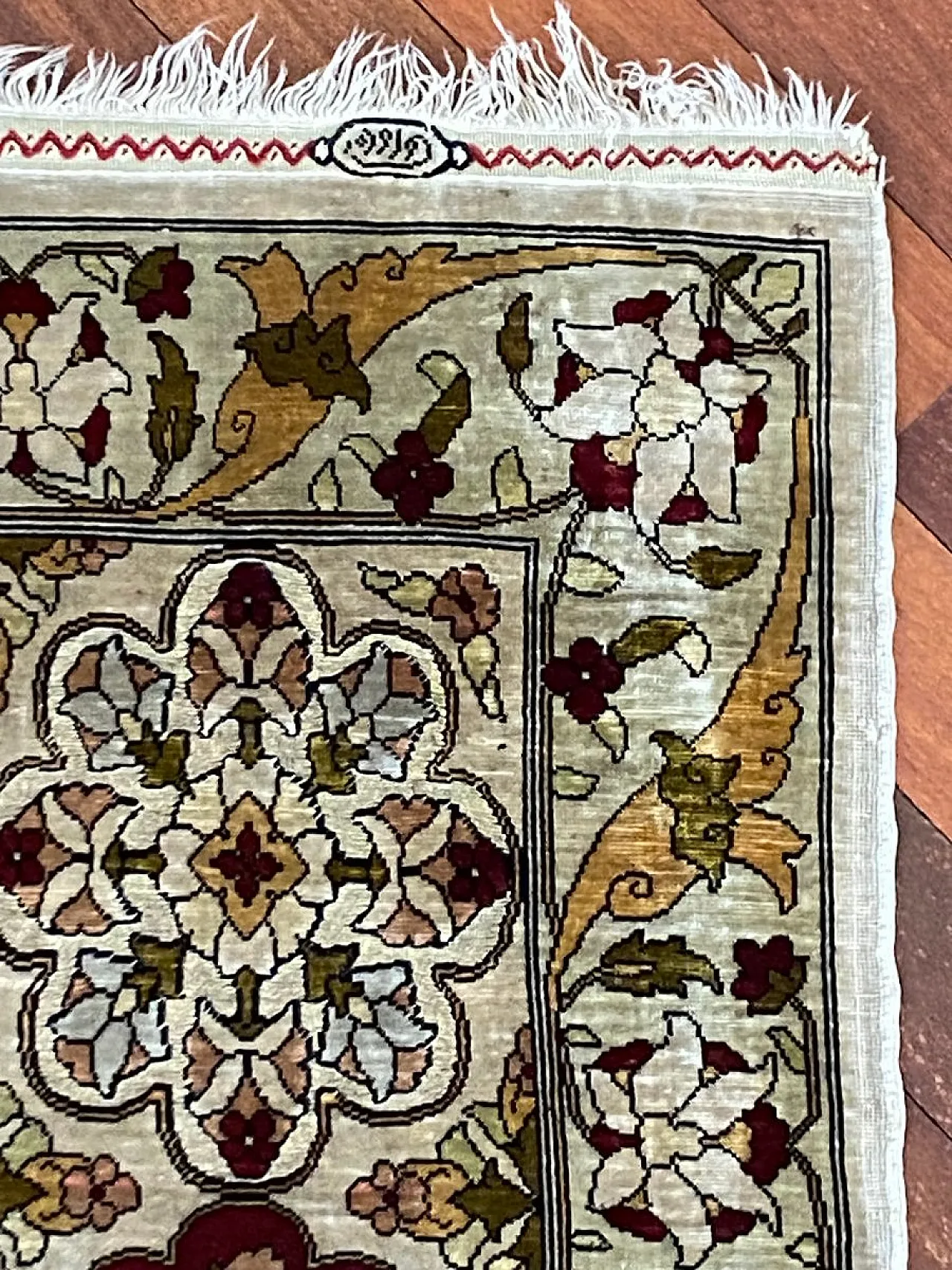 Silk Hereké rug, 1980s 3