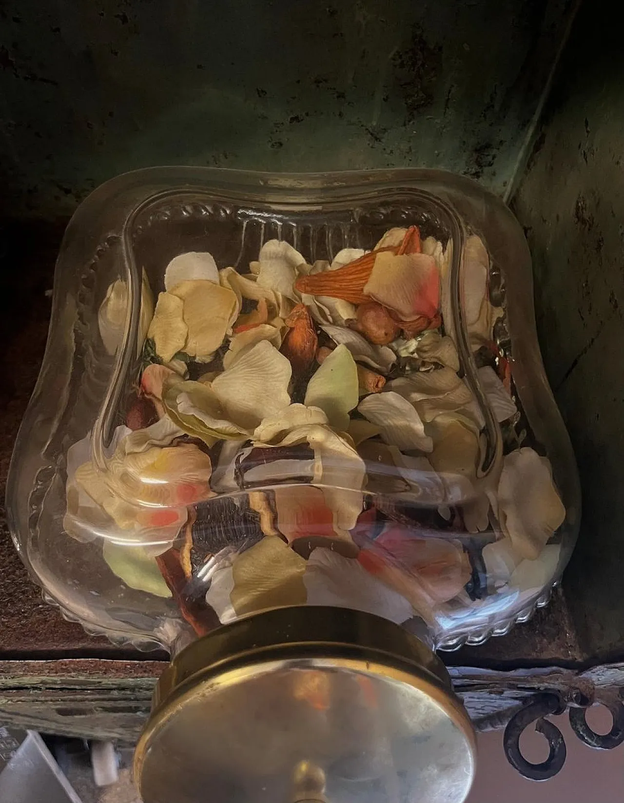 Glass biscuit jar, 1940s 2