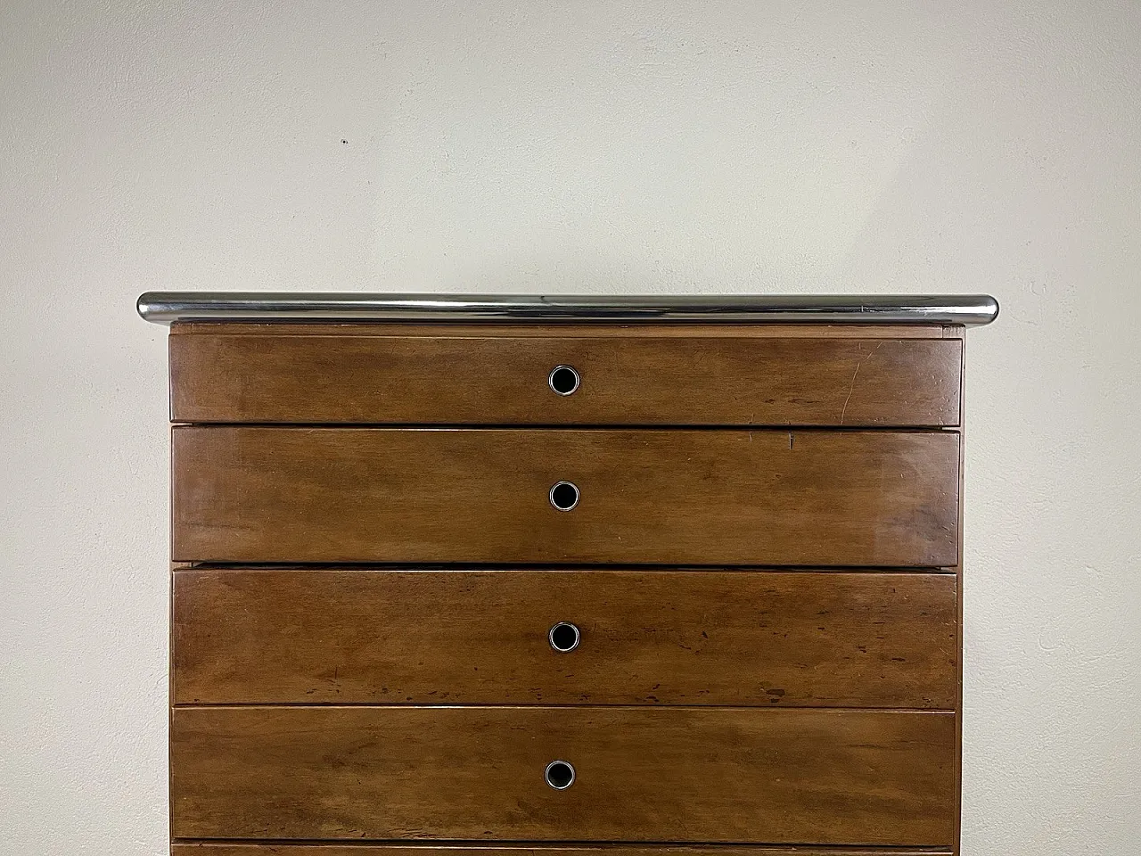 Cassettiera in legno, acciaio e vetro fumé, anni '60 6