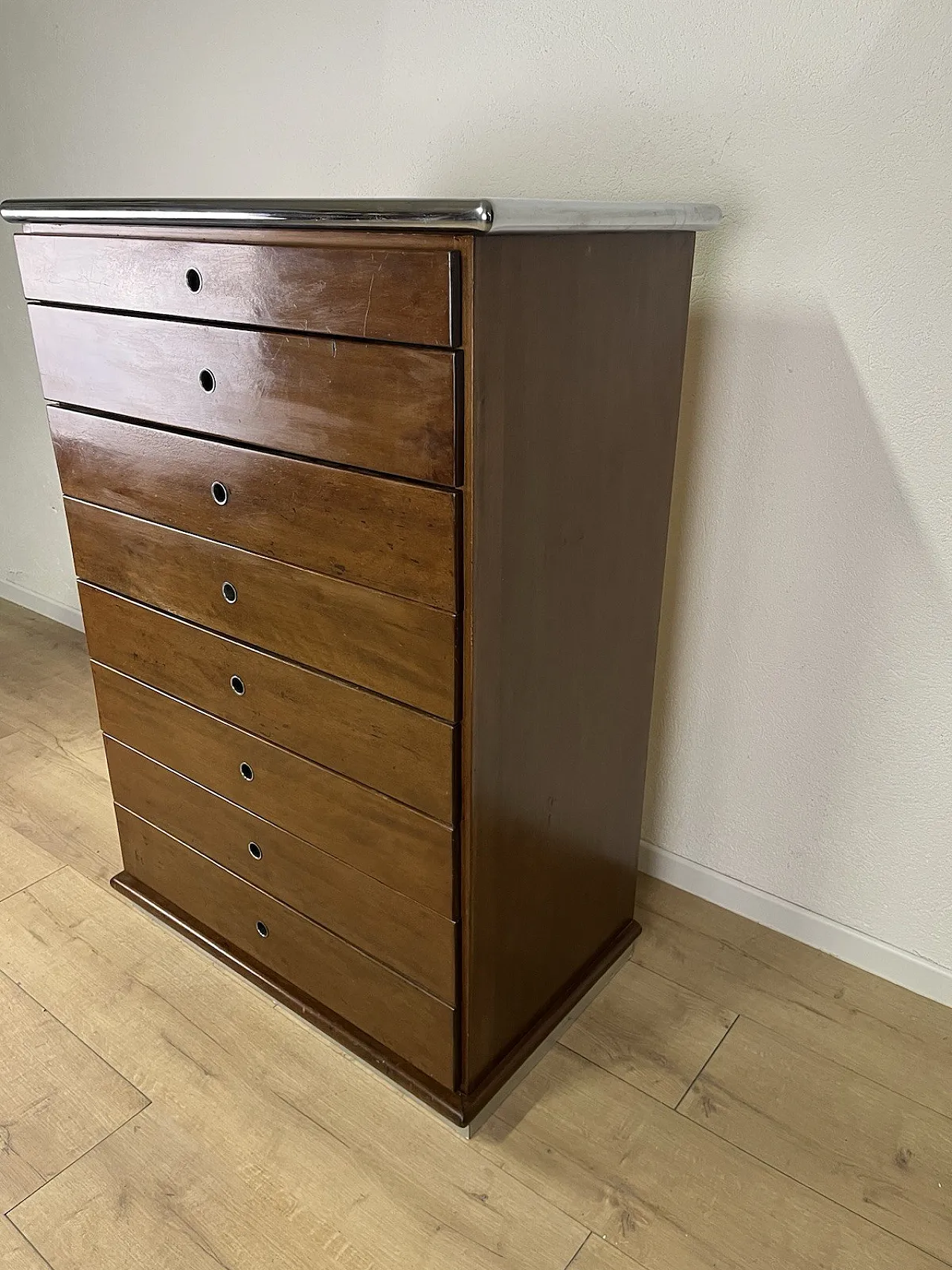 Cassettiera in legno, acciaio e vetro fumé, anni '60 7