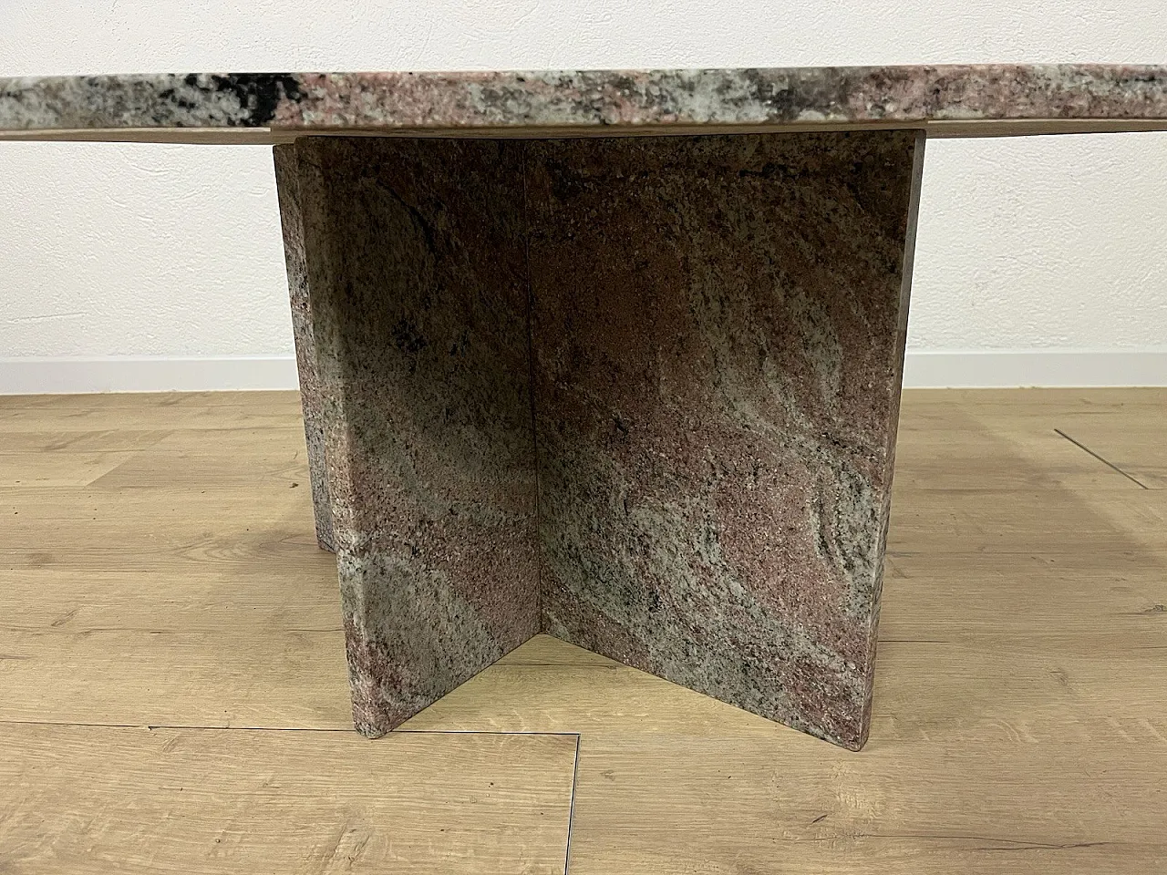 Marble coffee table, 1970s 10