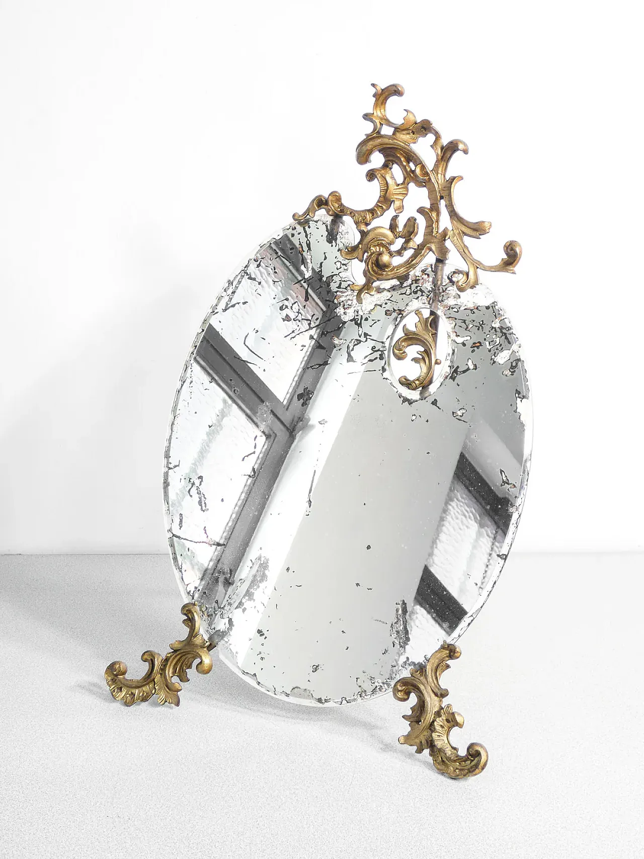 Specchio da tavolo con cornice in bronzo, primo '900 2