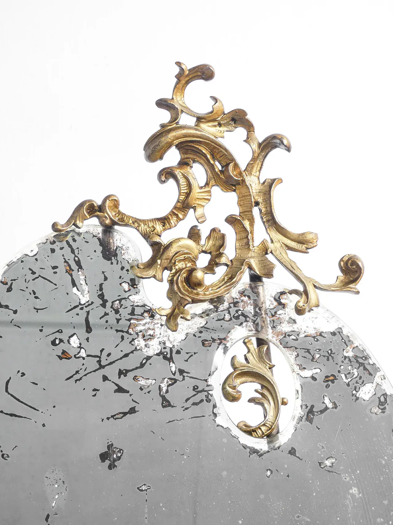 Specchio da tavolo con cornice in bronzo, primo '900 5