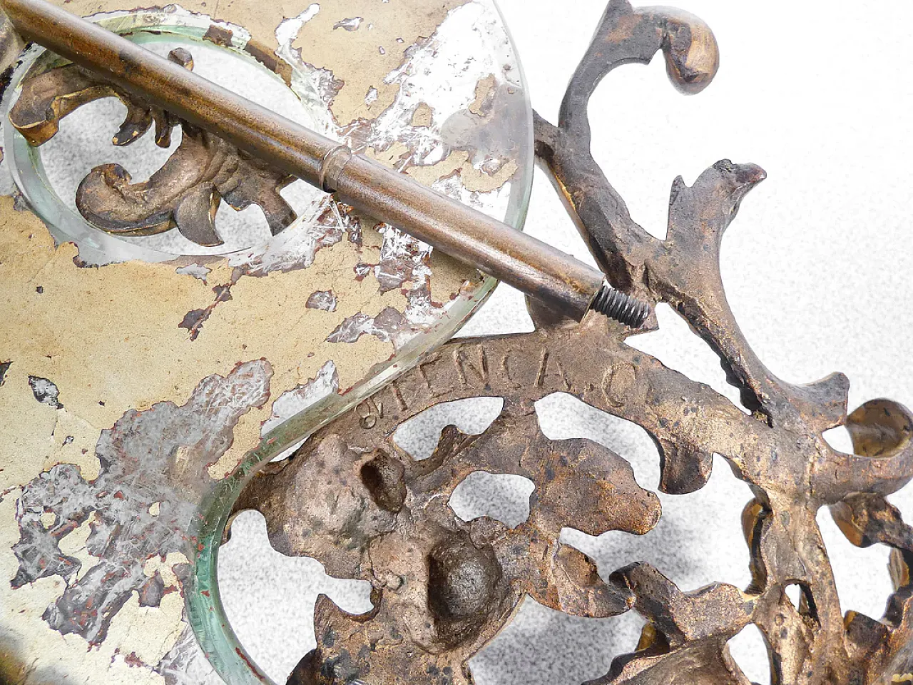 Specchio da tavolo con cornice in bronzo, primo '900 13