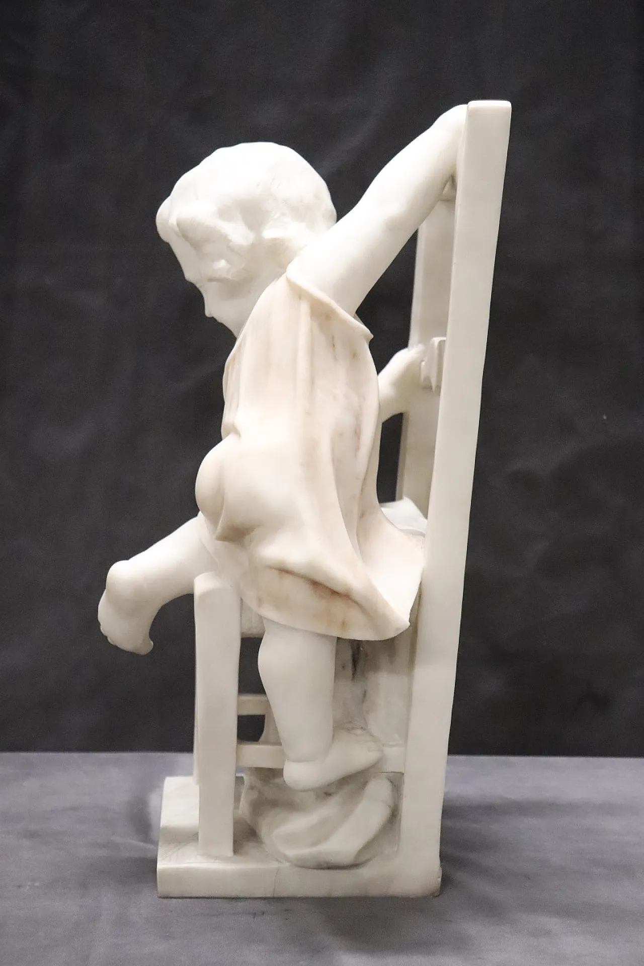 White marble sculpture signed A. Cipriani 3