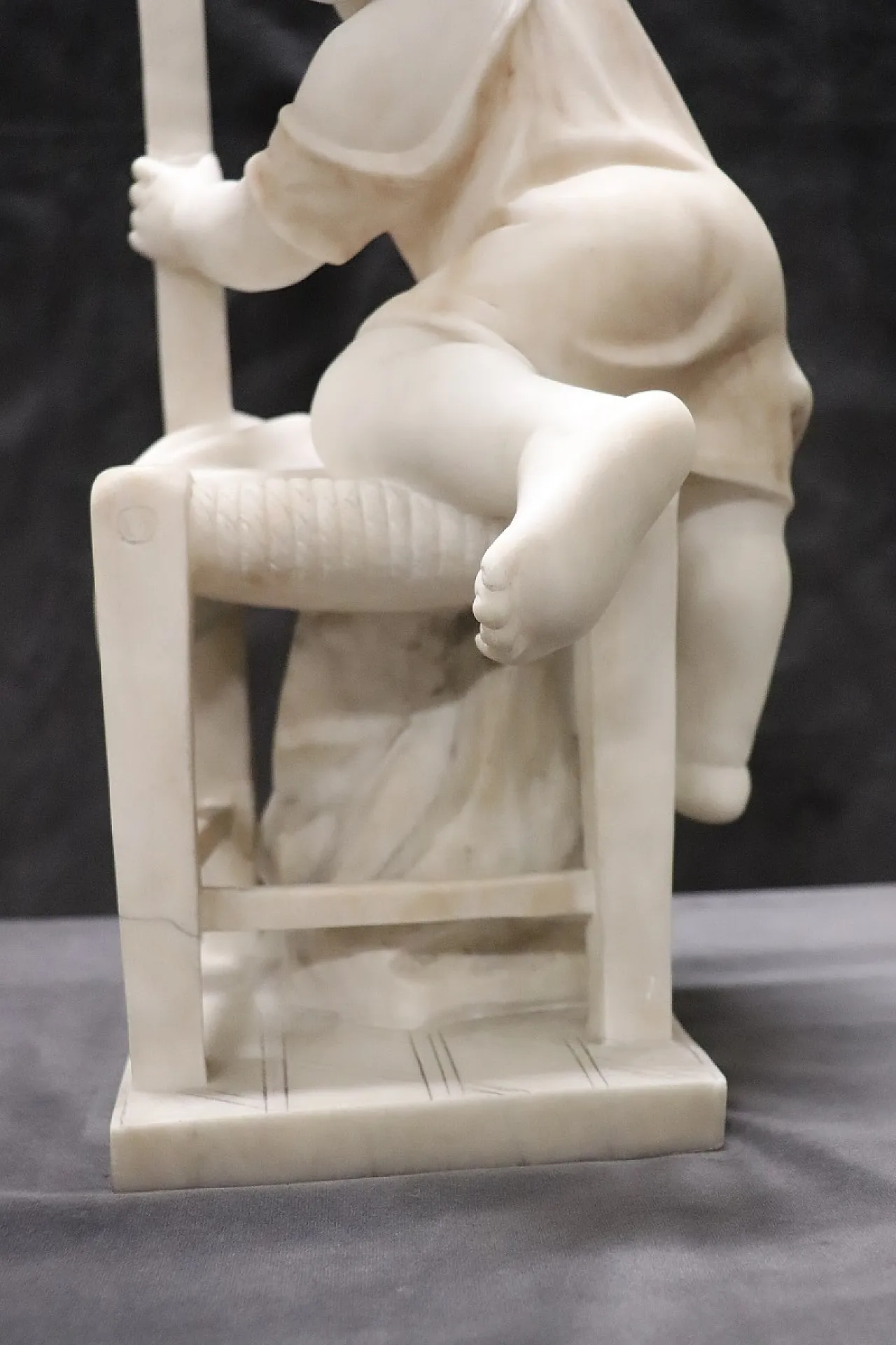 White marble sculpture signed A. Cipriani 10