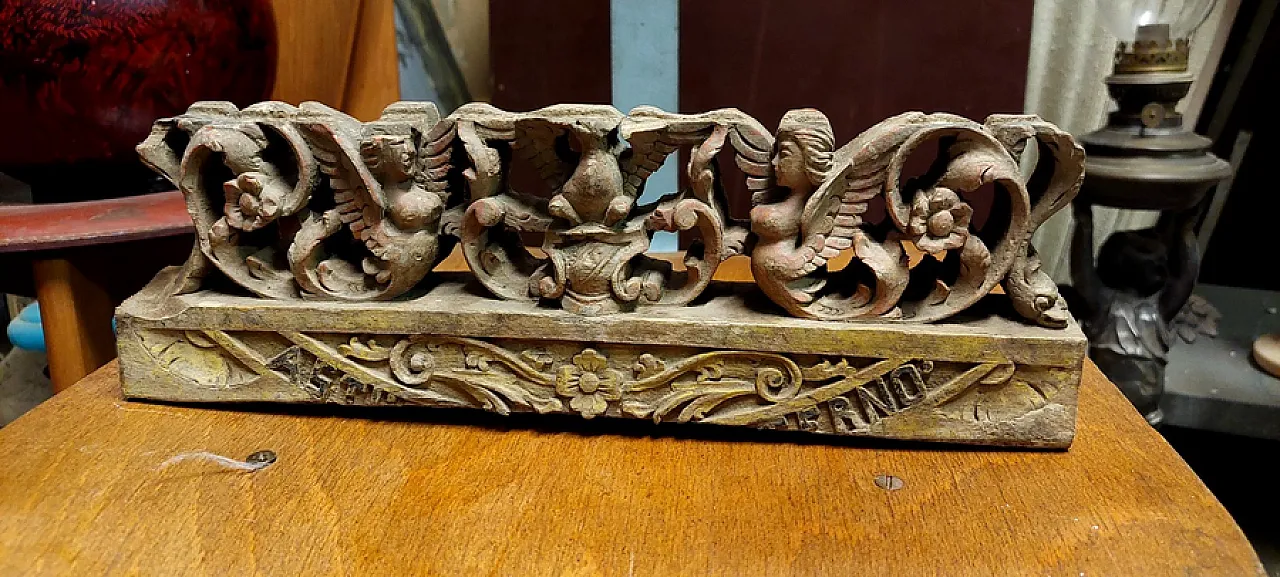 Fragment of a Sicilian cart in carved wood, 19th century 1
