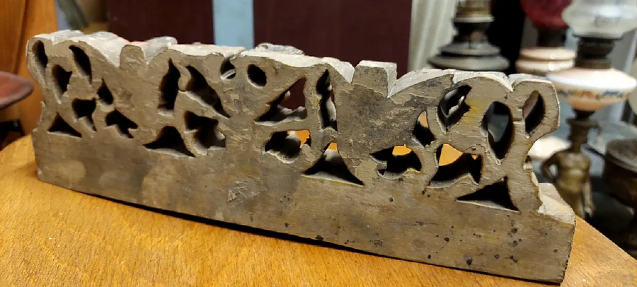 Fragment of a Sicilian cart in carved wood, 19th century 6