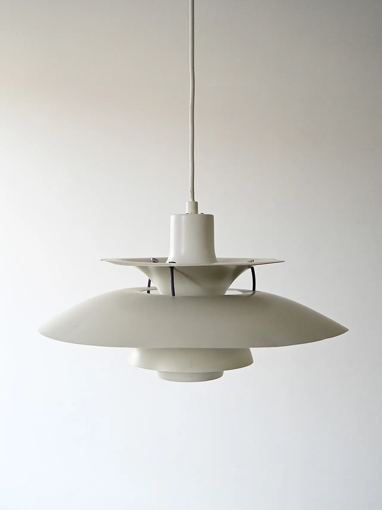 'PH5' pendant lamp by Poul Henningsen for Louis Poulsen 4