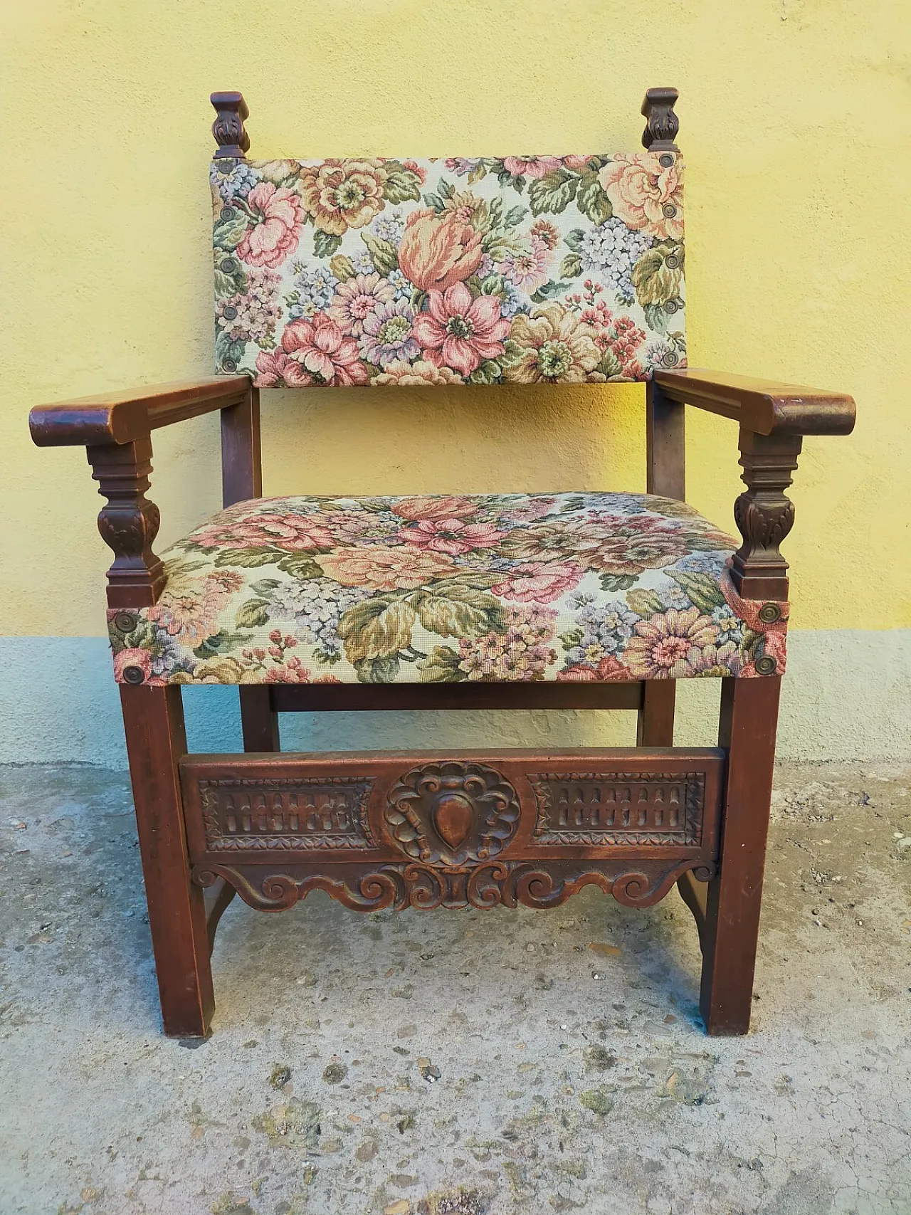 Solid walnut carved throne armchair, 19th century 2
