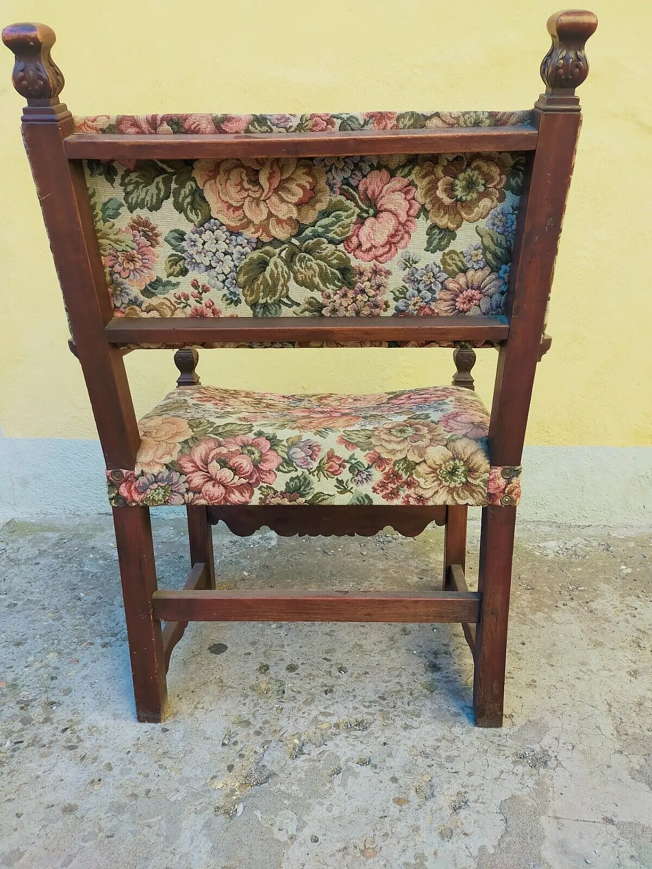 Solid walnut carved throne armchair, 19th century 8